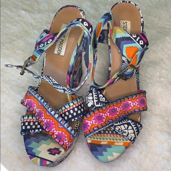 Steven Madden Colorful Wedges - Picture 1 of 7